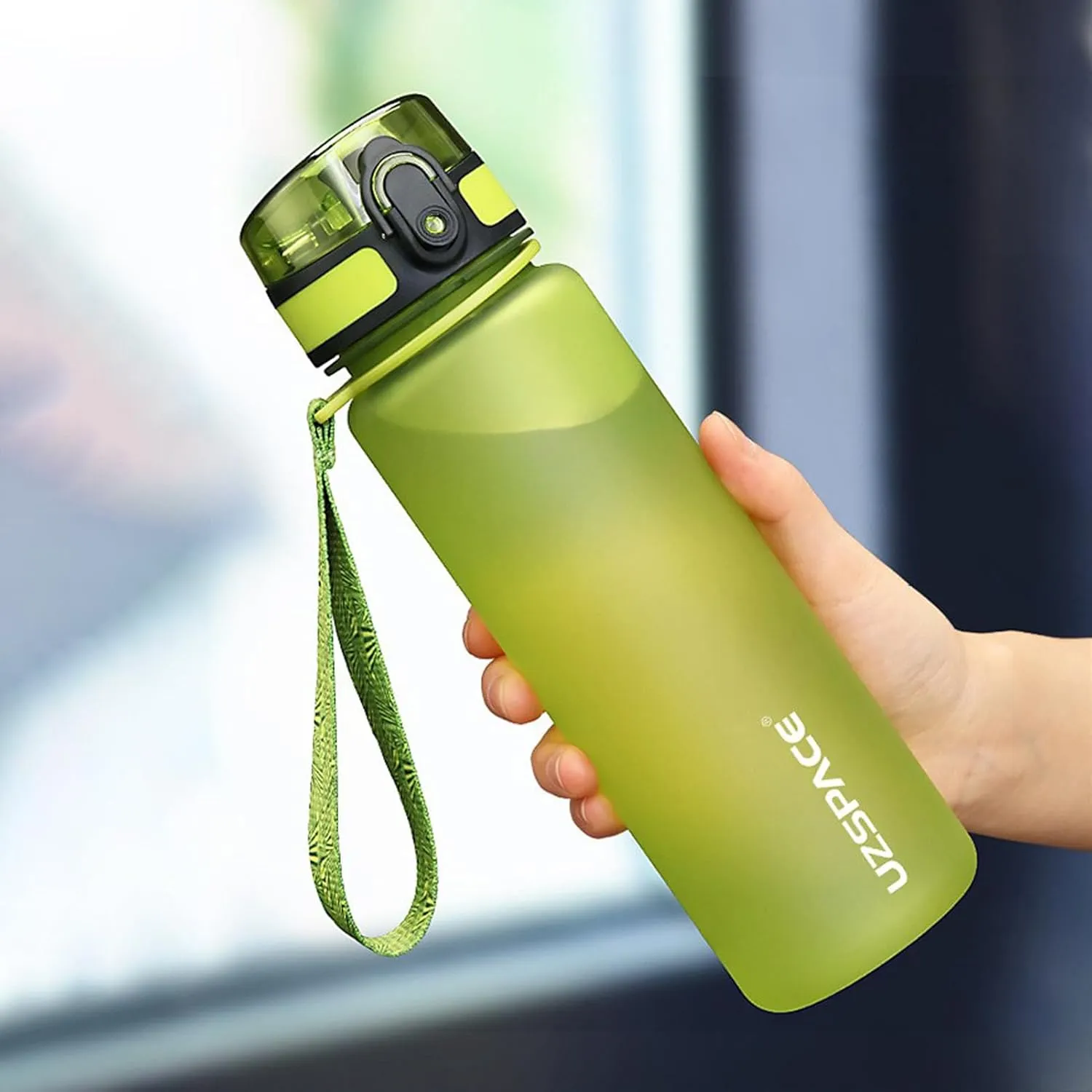 1000ml Water Bottle in Tritan Leakproof Portable Water Bottles for Gym Travel Home School Office Stay Hydrated Throughout the Day Easy Open (Green)