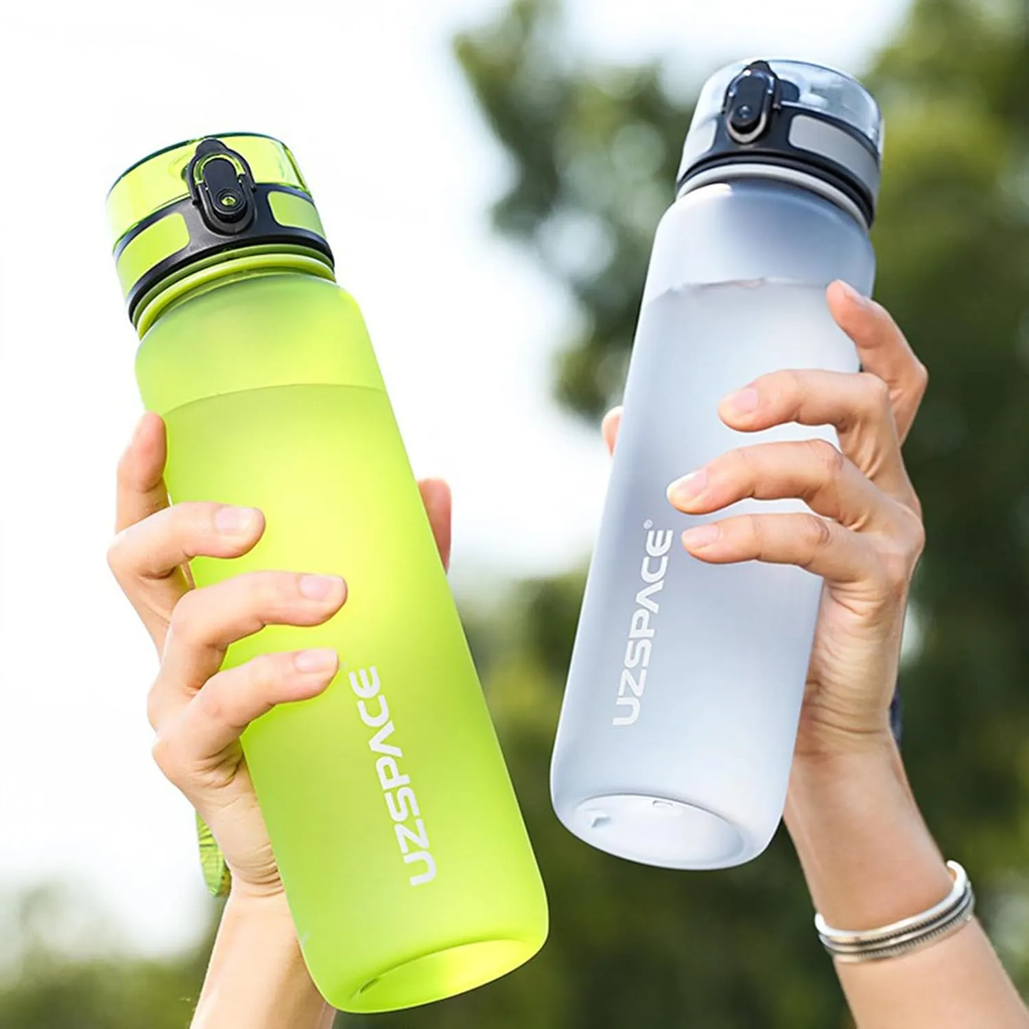 1000ml Water Bottle in Tritan Leakproof Portable Water Bottles for Gym Travel Home School Office Stay Hydrated Throughout the Day Easy Open (Green)
