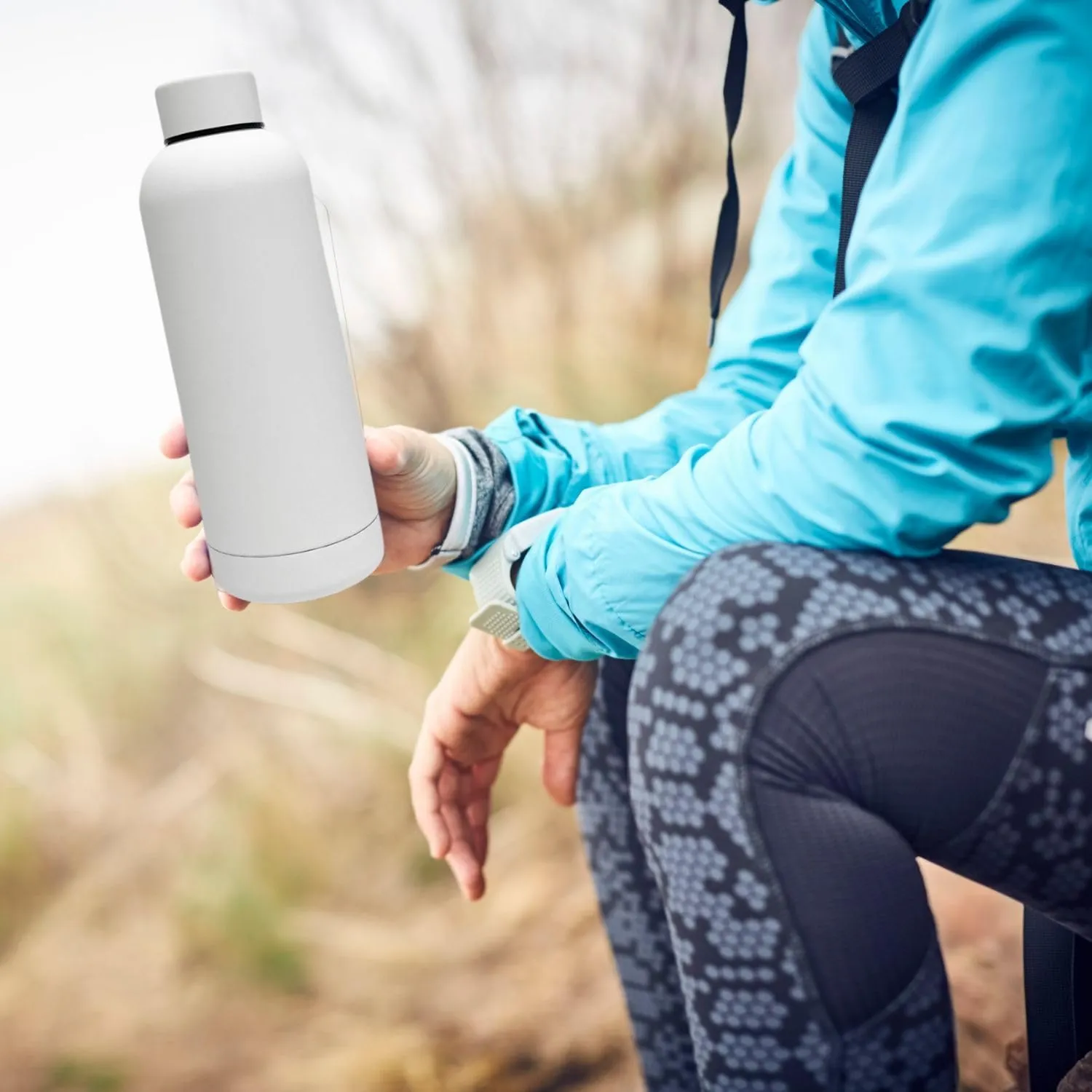 17oz Matte Finish Stainless Steel Water Bottle | Vacuum Insulated Travel Bottle | 12 hrs Hot & 18 hrs Cold | Smooth Rubber Finish Water Bottle (White)