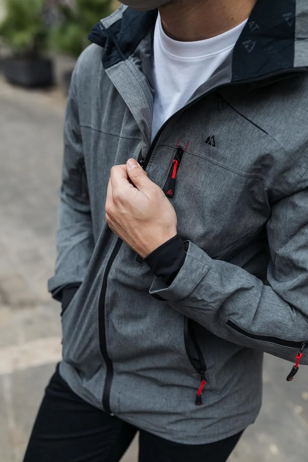 Apricoat Adventure 2.0 Warm Winter Jacket Insulated, Hooded, Waterproof and windproof Coat for Travelling, Hiking, Trekking