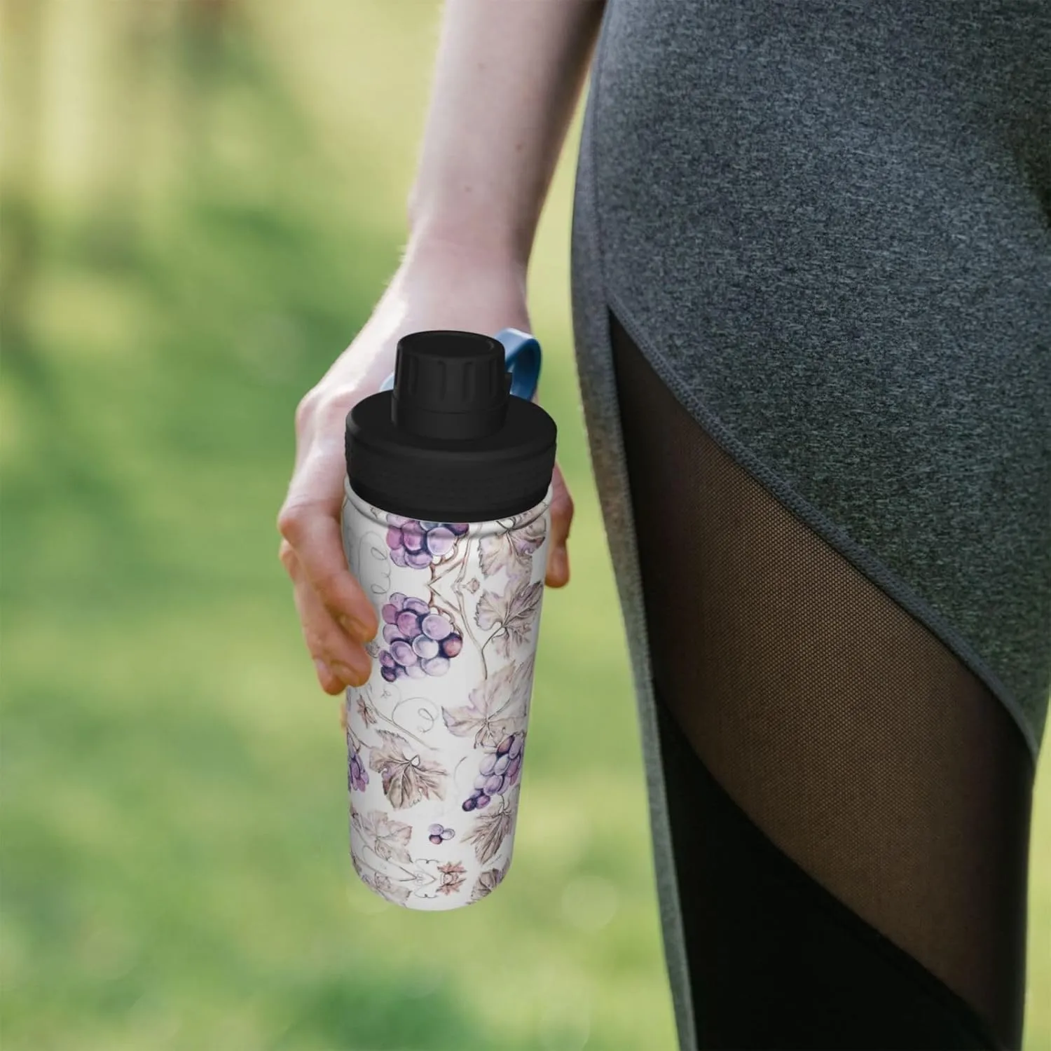Beautiful Grape Leaves 18oz Sports Insulated Bottle For Outdoor Activities,Your Ideal Companion Staying Hydrated