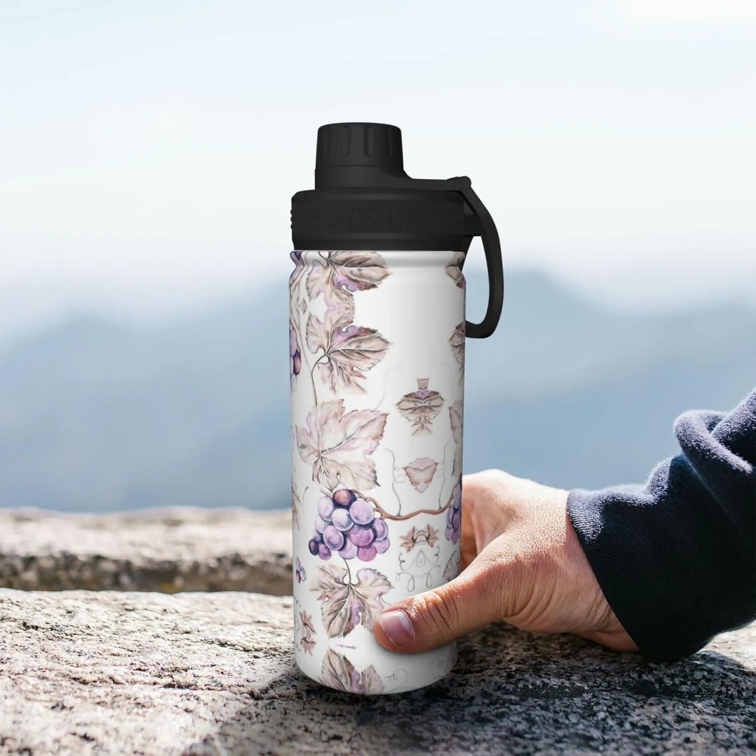 Beautiful Grape Leaves 18oz Sports Insulated Bottle For Outdoor Activities,Your Ideal Companion Staying Hydrated