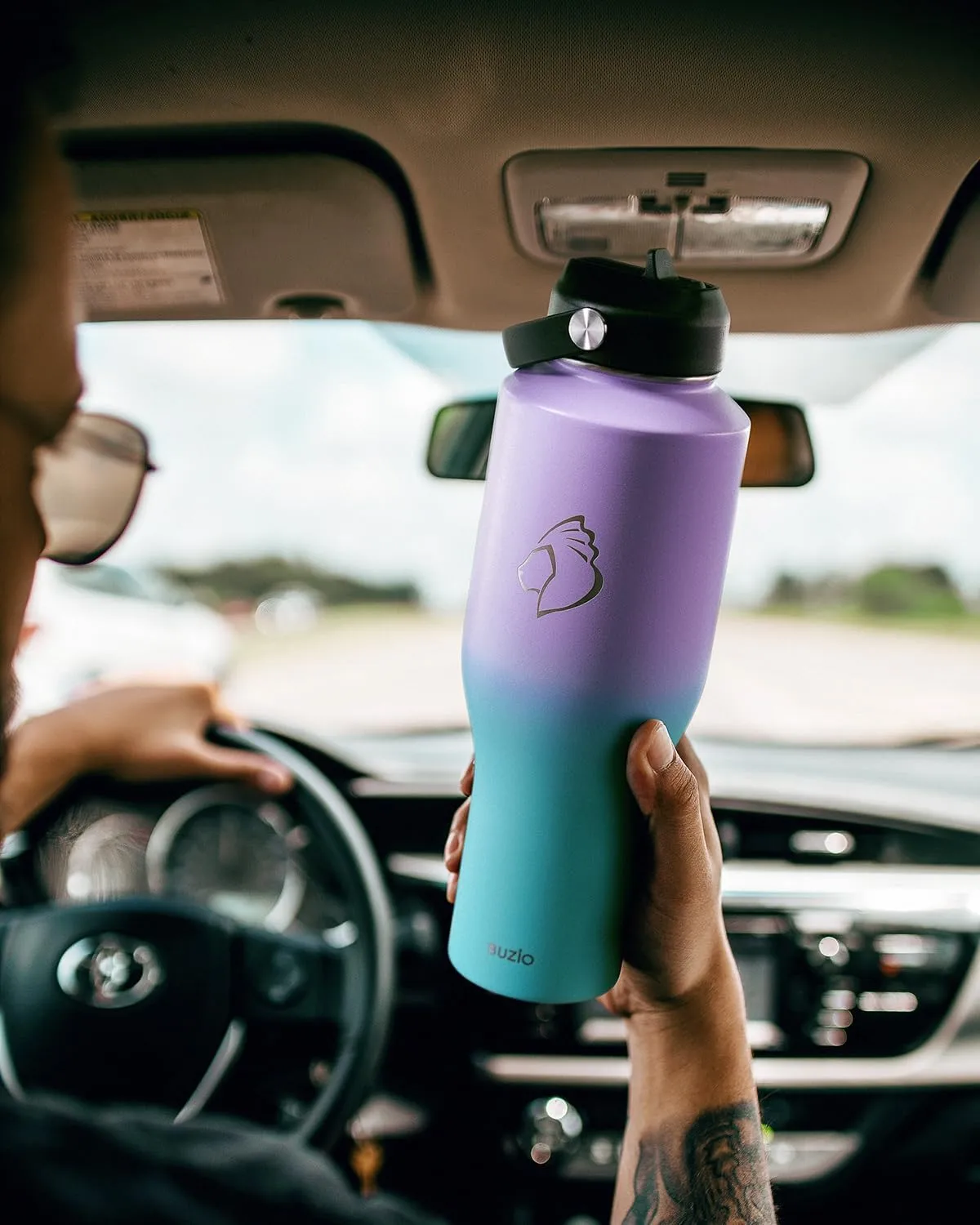 BUZIO Water Bottle 40oz Fits in Cup Holder, Double Wall Vacuum Insulated Tumbler with Lid and Straw, Leakproof 18/8 Stainless Steel Travel Flask Water Cup Keeps Drinks Hot Cold, Dark Purple Green
