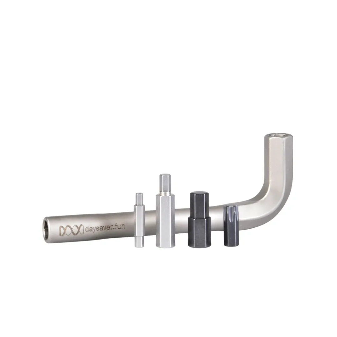 Daysaver Essential8 Multitool, Stainless