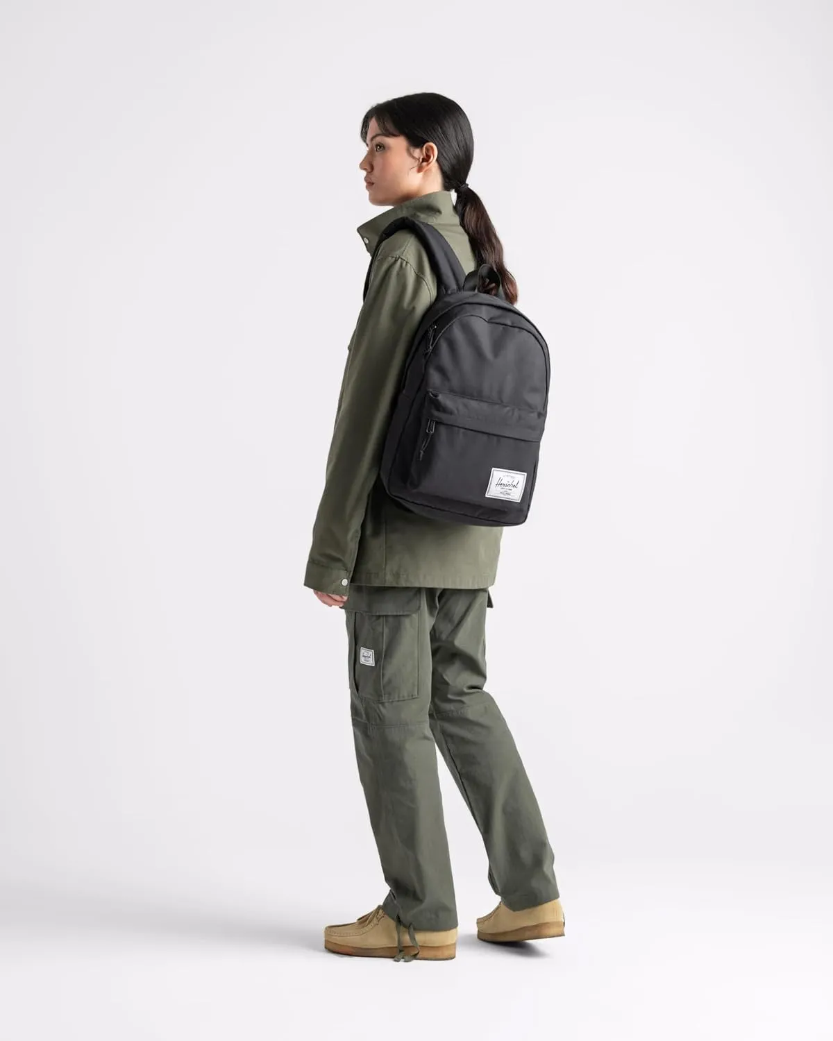 Herschel Supply Co. Classic Backpack, Raven Crosshatch (New), Standard-26L