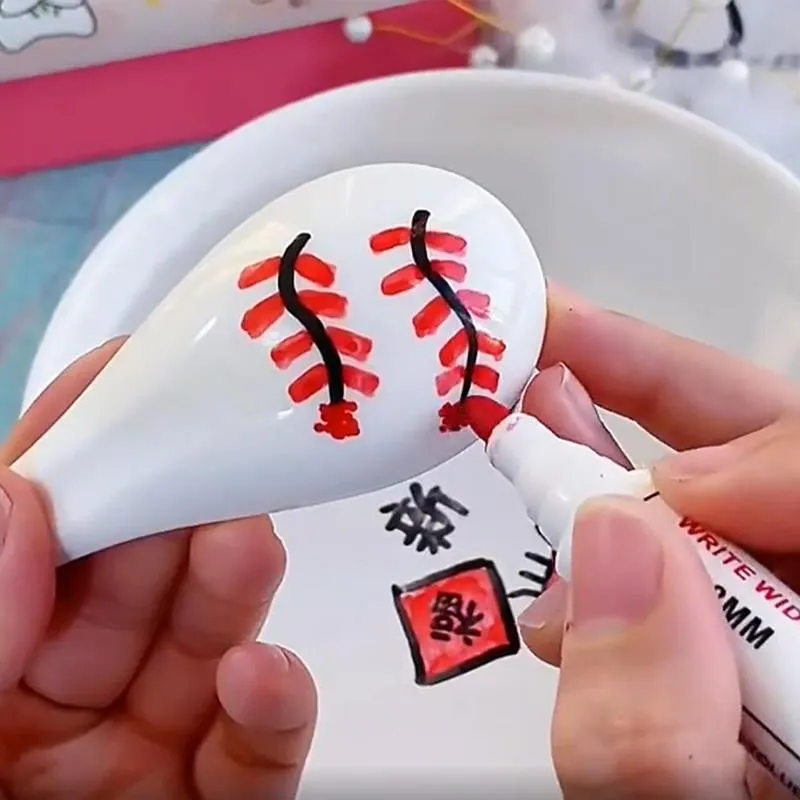 Magical Floating Ink Markers