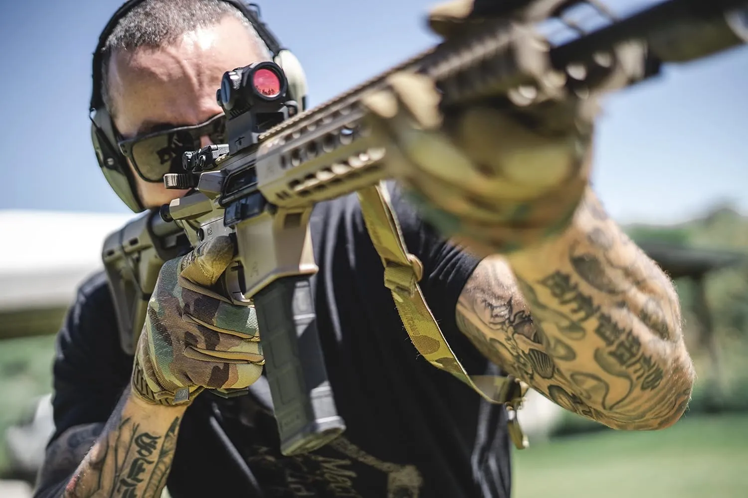 Mechanix Wear M-Pact 0.5MM Tactical Impact Resistant Gloves - Multi-Purpose Industrial Grip Gloves - Touchscreen Compatible - Machine Washable - Medium - MultiCam Camoflage