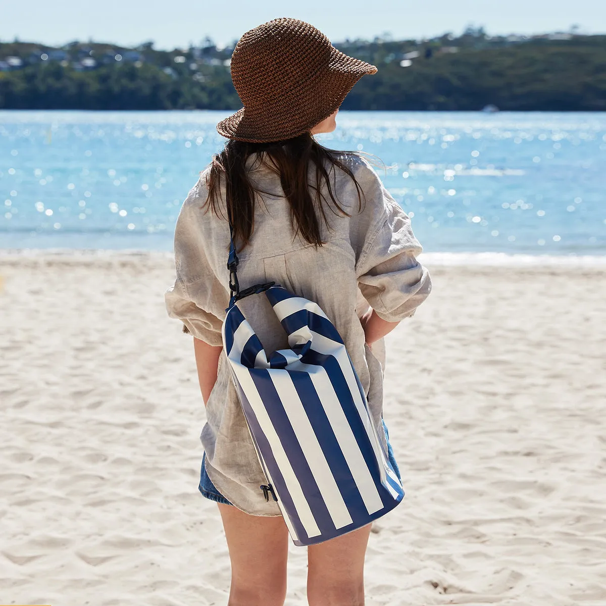 Medium Waterproof Dry Bag, 20L capacity - Whitsunday Blue