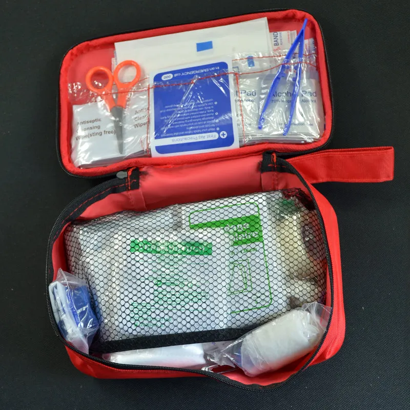 Minimalistic Set Giant bargain Kit Aid Emergency First