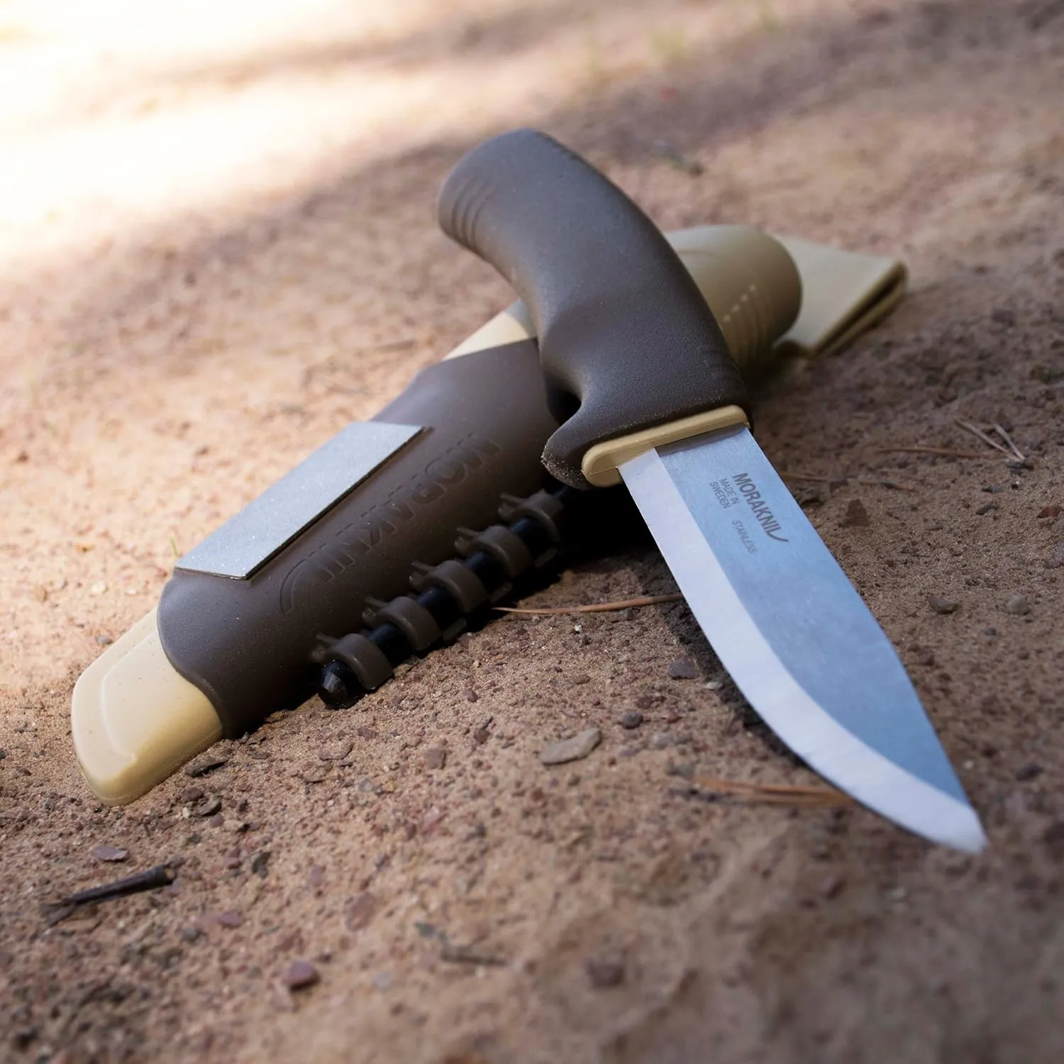 Morakniv Bushcraft Stainless Steel 4.3-Inch Fixed-Blade Survival Knife with Fire Starter and Sharpener