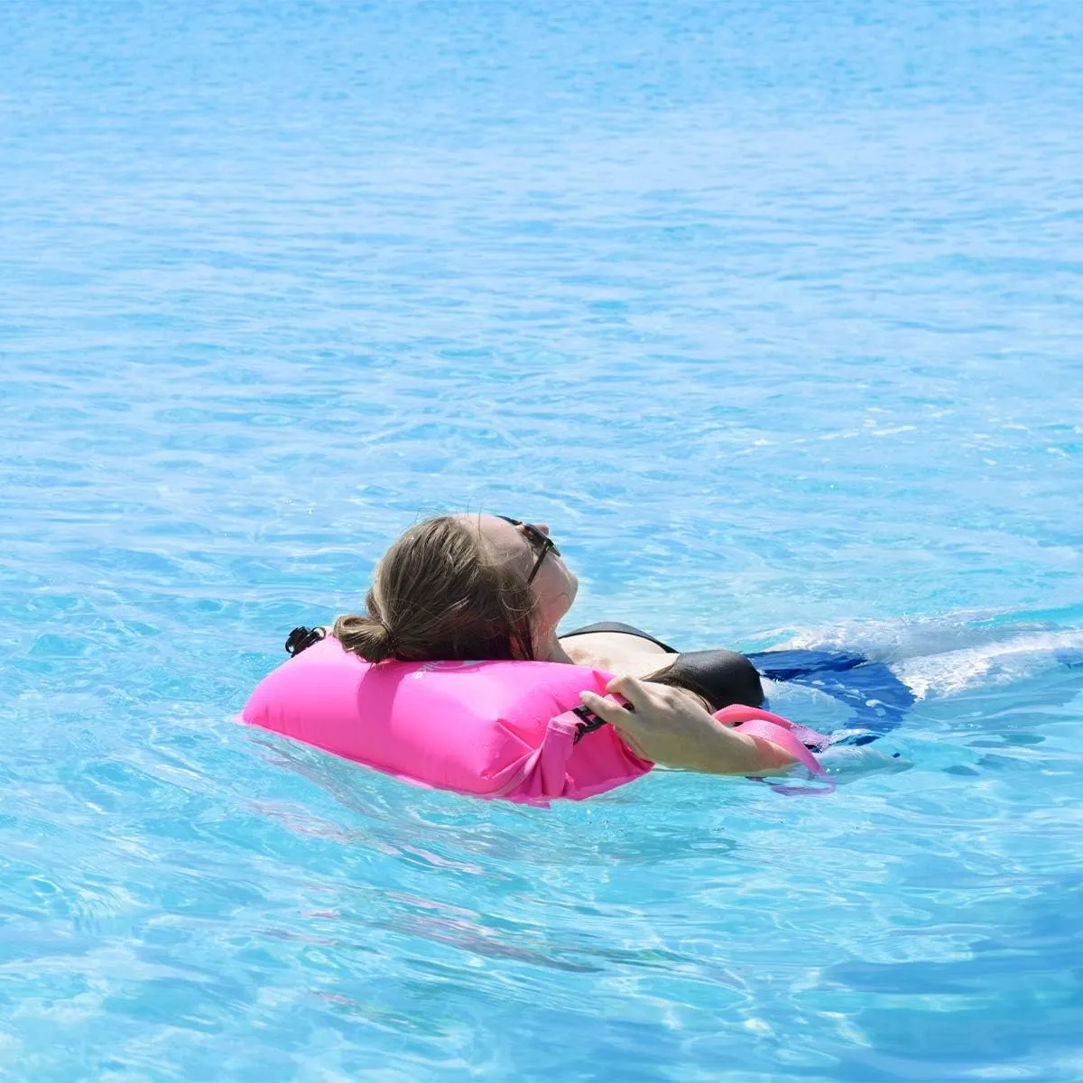 Naturehike 18L High Visible Safety Swim Buoy - Ultralight Bubble Tow Float and Dry Bag for Open Water Swimming Kayaking Snorkeling Diving Trailing with Adjustable Waist Belt