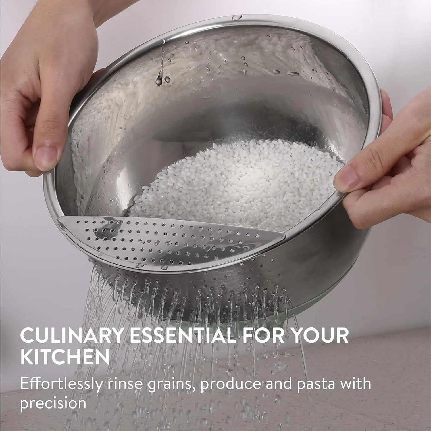 Navaris 22cm Stainless Steel Colander - Tiltable Sieve w/Front Strainer, Non-Slip Silicone Base - Metal Fruit Washer - Sieves and Strainers for Rice, Pasta, Food - Mint Green