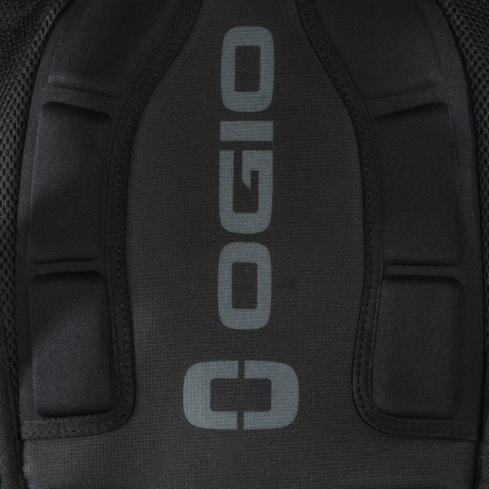 OGIO HAMMERS 2L HYDRATION PACK