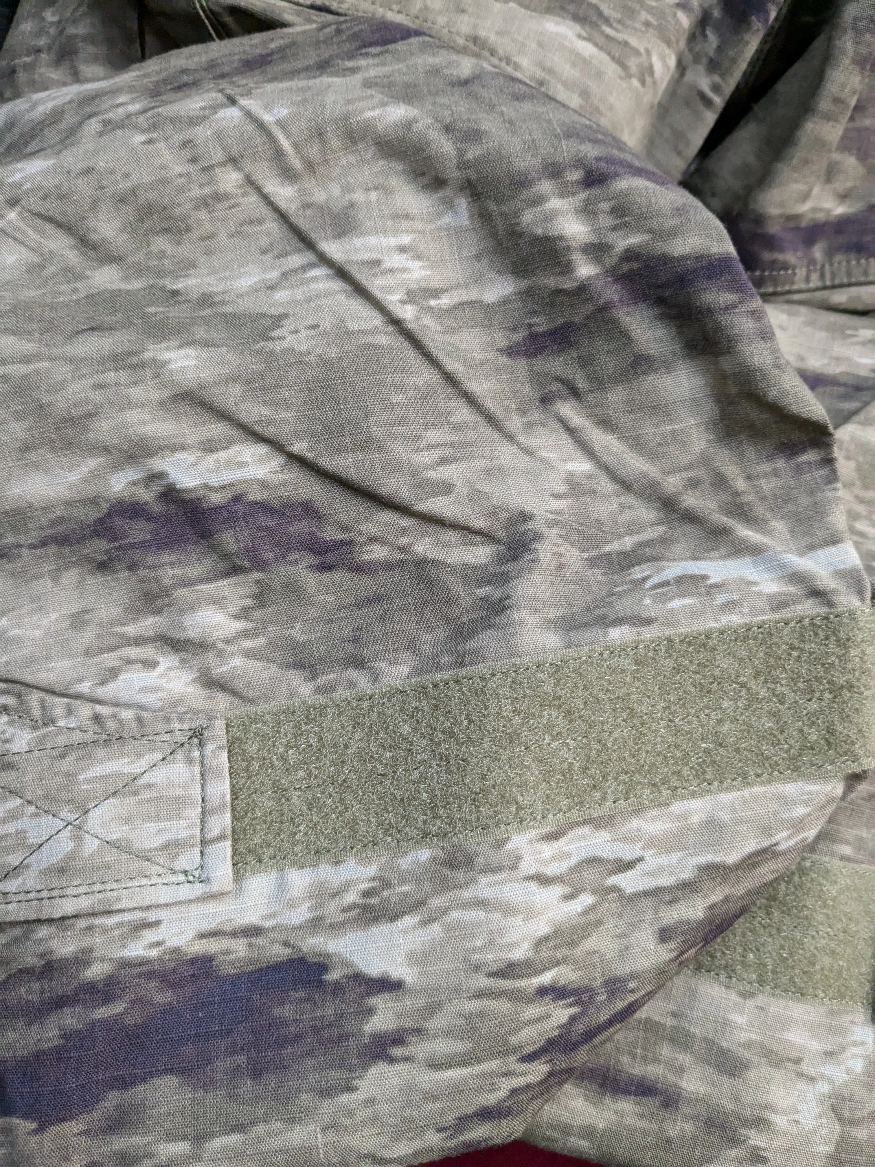 O.P.S. A-TACS Camo Combat Pants w/ Knee Pads Medium Excellent Condition ATACS (fc06-GUA102)