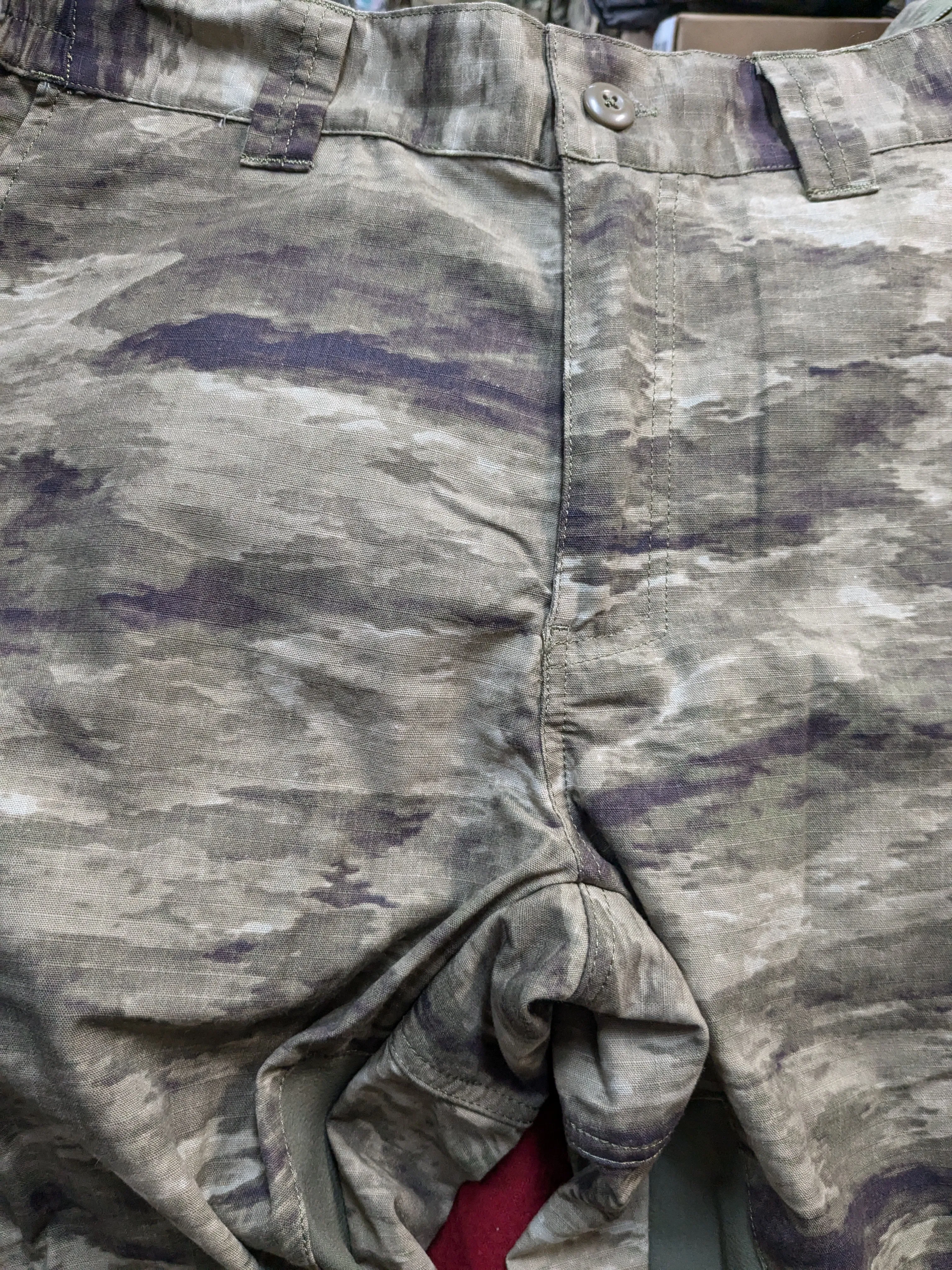 O.P.S. A-TACS Camo Combat Pants w/ Knee Pads Medium Excellent Condition ATACS (fc06-GUA102)
