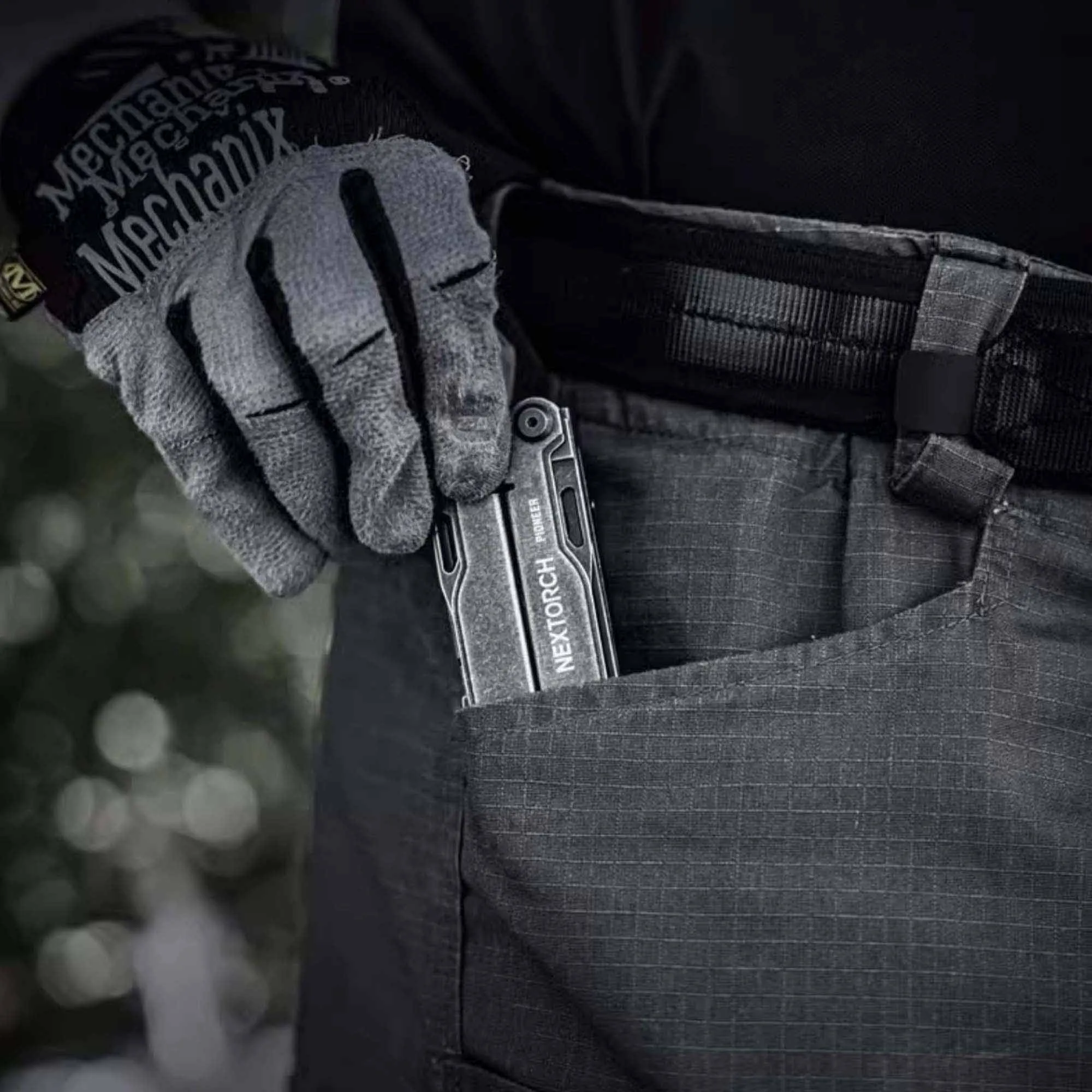 Outdoor Survival Tactical Multi Tool Pliers