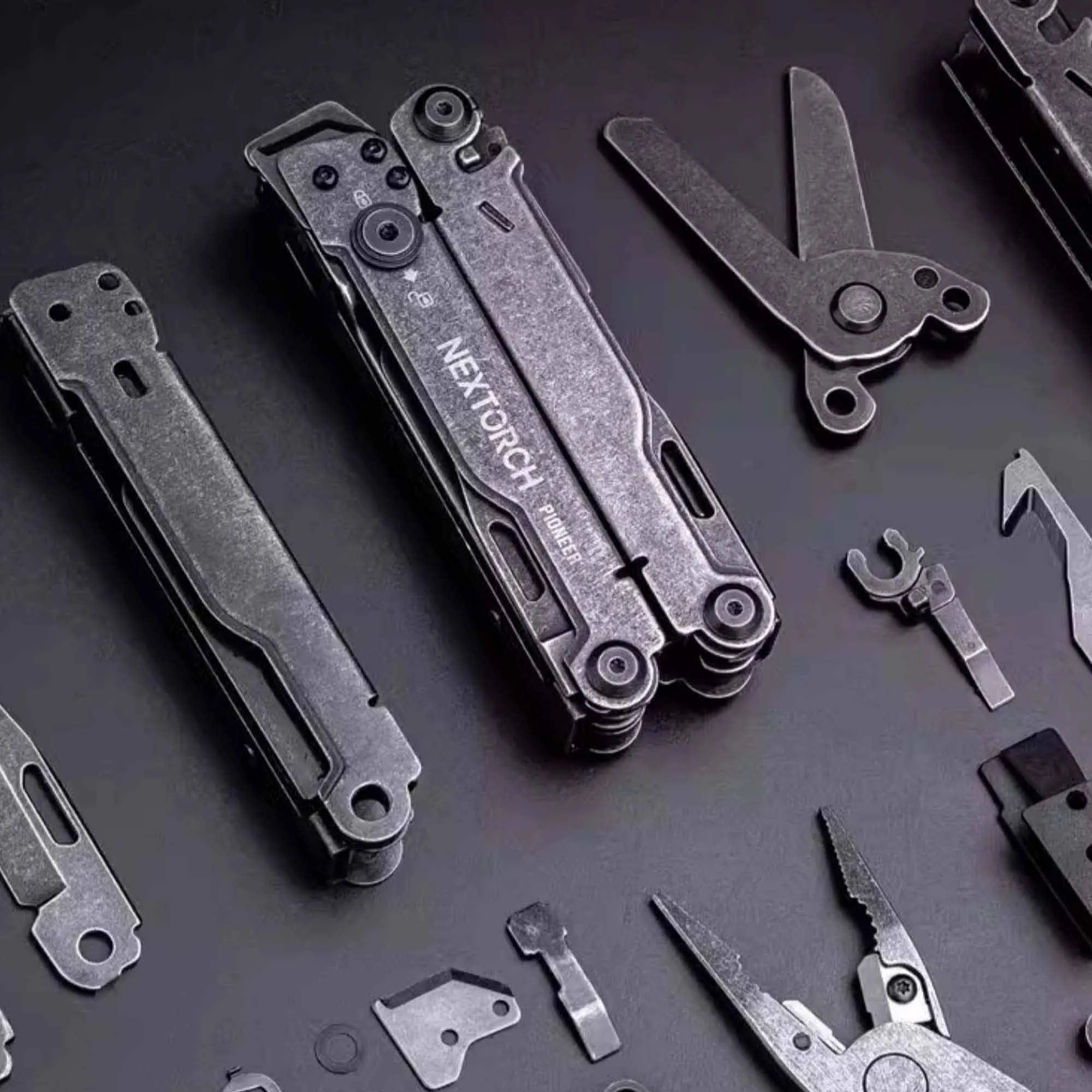 Outdoor Survival Tactical Multi Tool Pliers