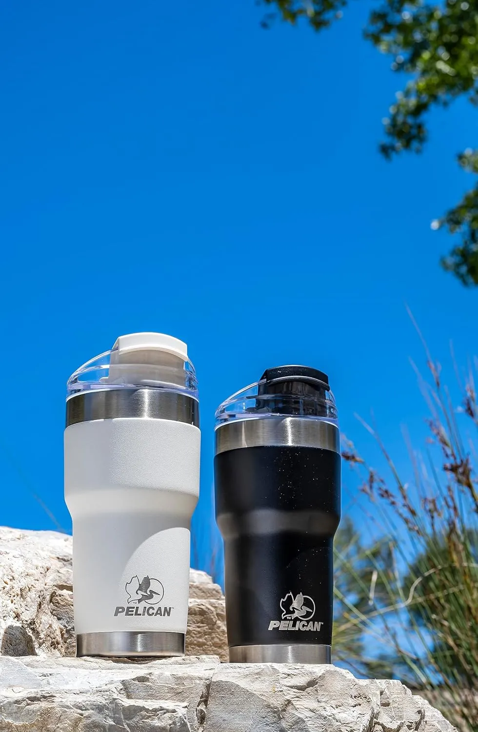 Pelican Hydration Pelican Traveler™ 22 oz Vacuum Insulated Tumbler - Stainless Steel Double Wall Travel with Dual Lid, Powder Coated Insulated Coffee Mug For Hot Cold Drinks, Bright White