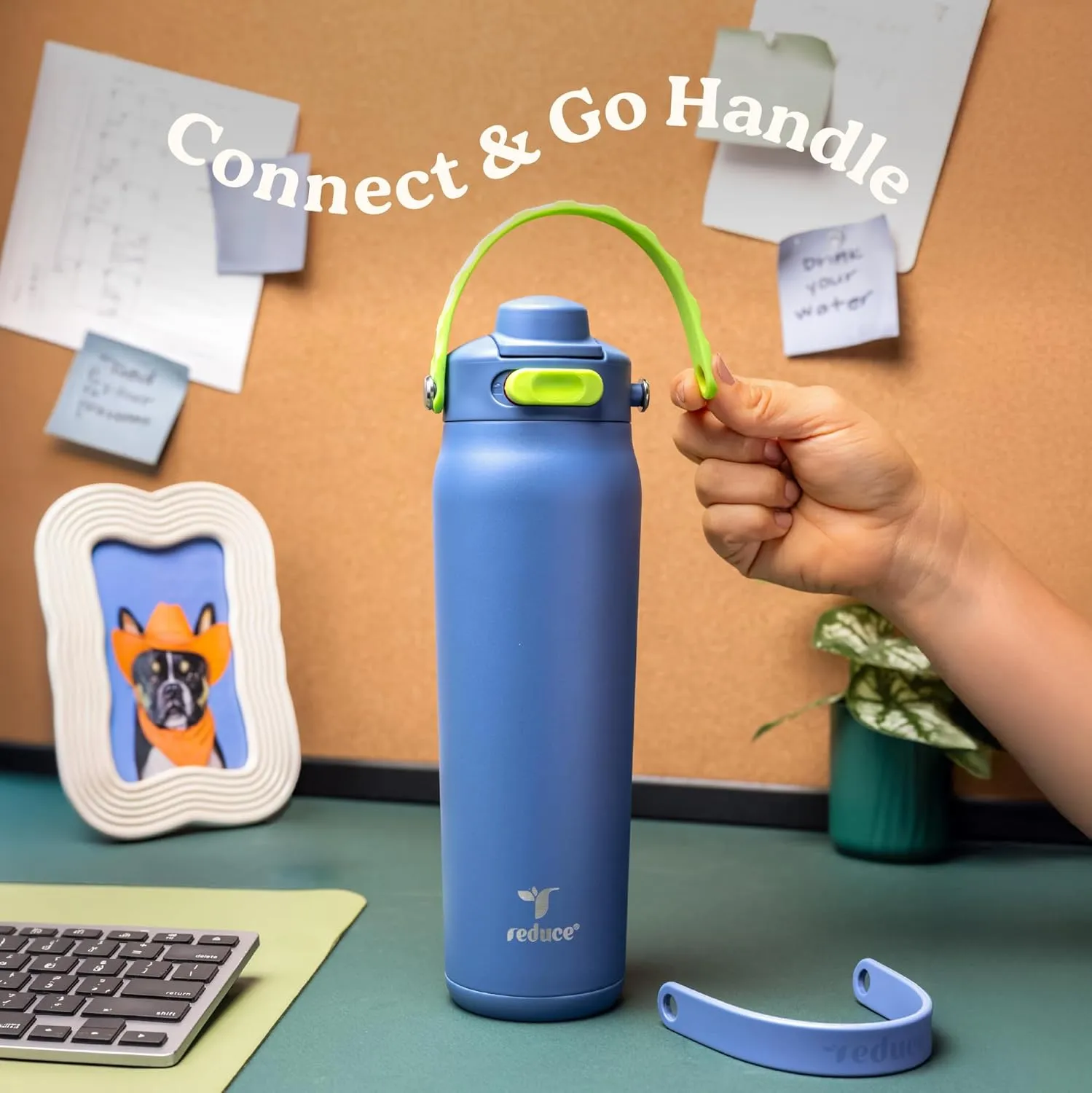 REDUCE Aura Vacuum Insulated 26 oz Water Bottle - Leak-Proof & Chug Spout for Quick Hydration - Keeps Drinks Cold for 30 Hours - Removable Handle for Travel or Gym - Soft Sit Base - Fairway Green