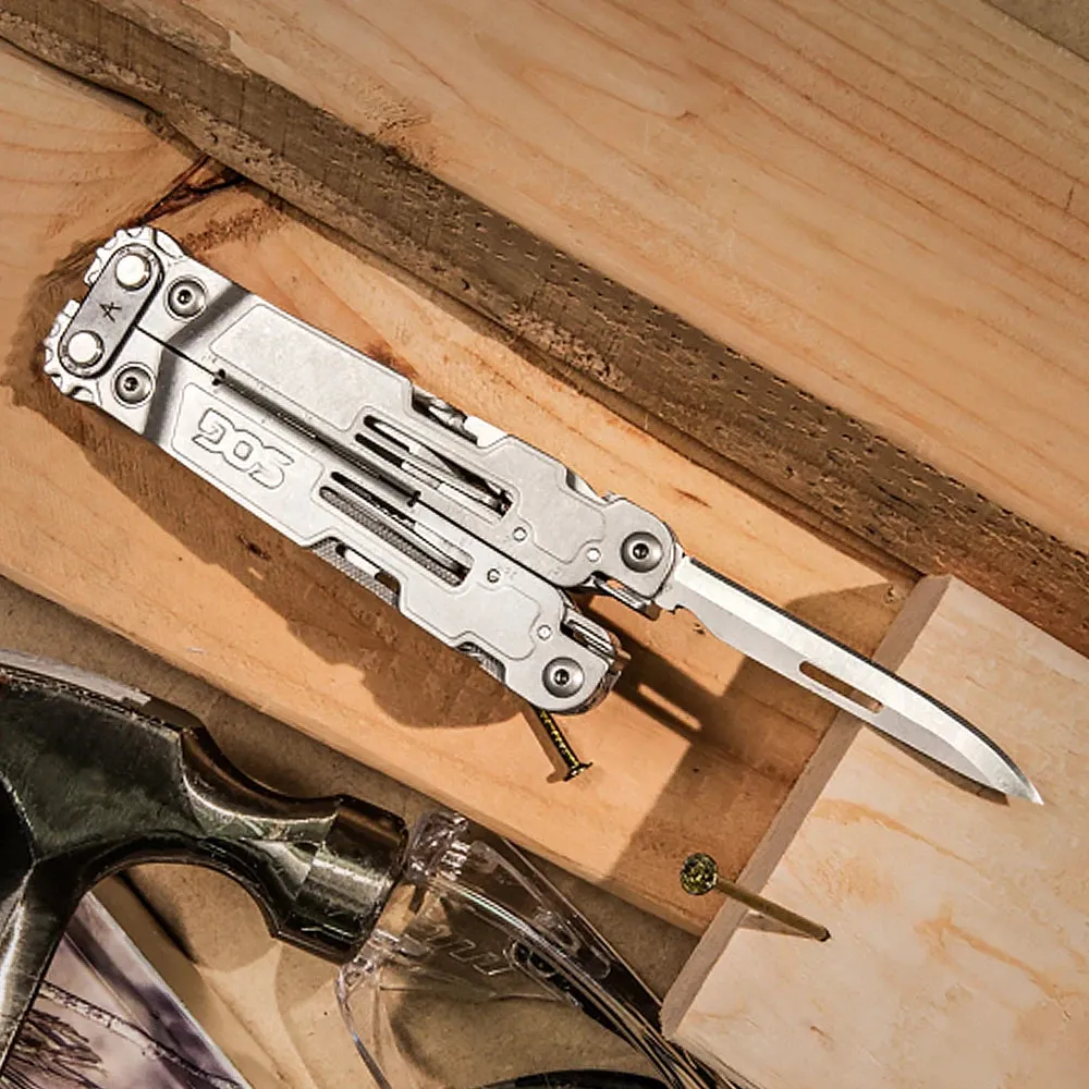 SOG PowerAccess Deluxe 21-in-1 Multi-Tool – Military-Grade Folding Pliers for Survival & Camping