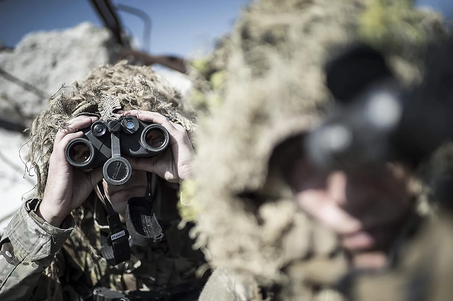 Steiner Military Binoculars, Military-Grade Precision and Optical Clarity