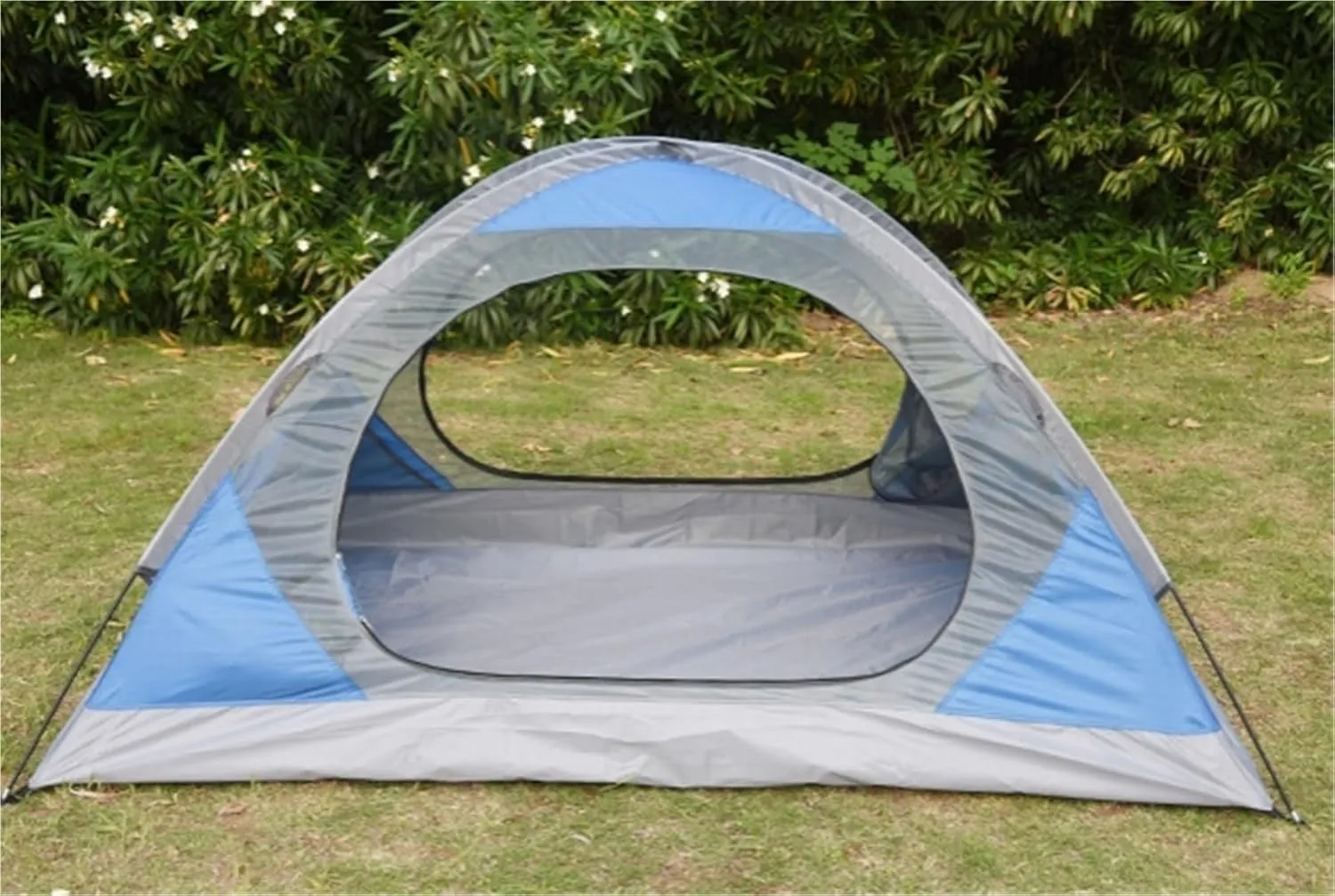 Tent Outdoor Double Layer Portable Folding Camping Tent Camping Tent Rainproof and Windproof