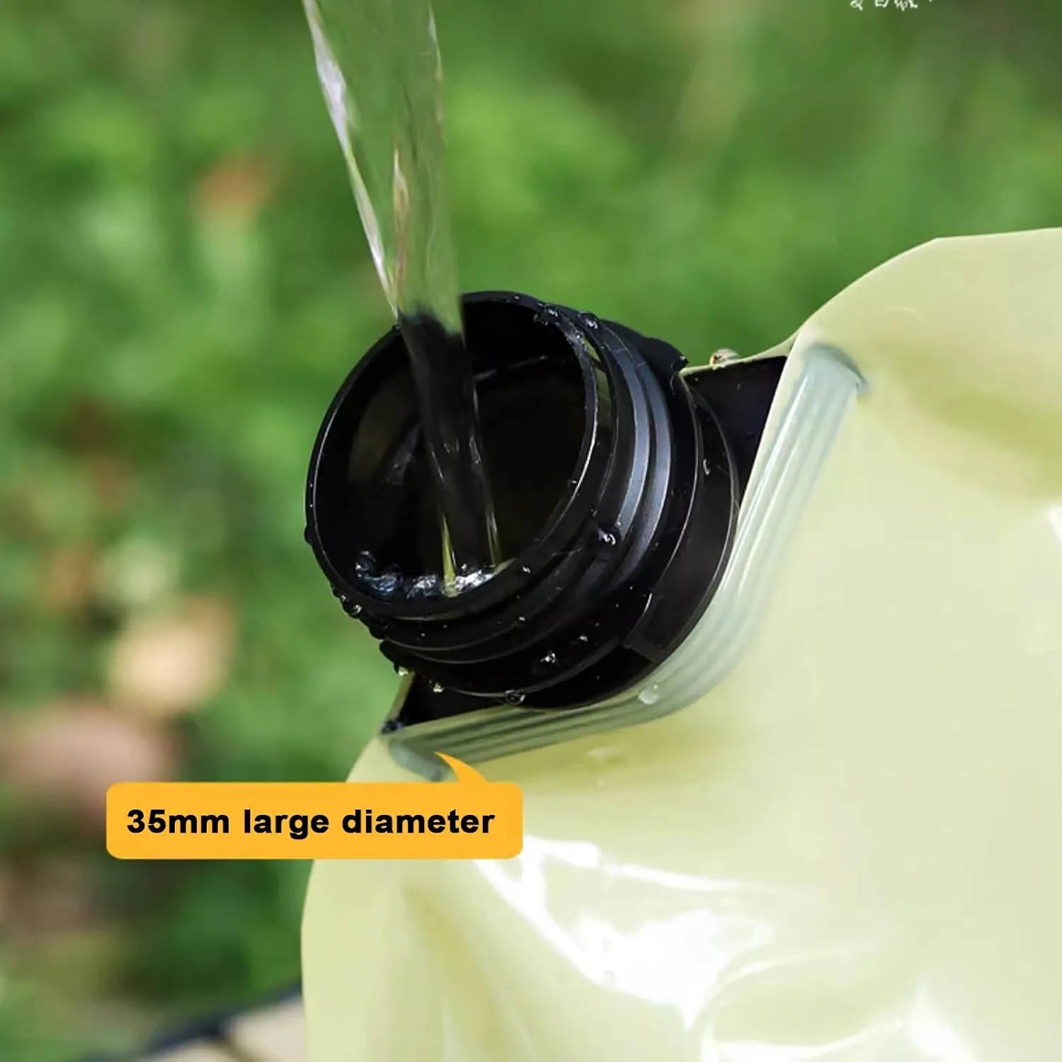 Water Storage Bladder 8L Foldable Plastic Water Storage Bag with Faucet Portable Water Tank with Capacity Water Level Line for Camping, Hiking, Emergency Water Storage(Green,2 Pieces)
