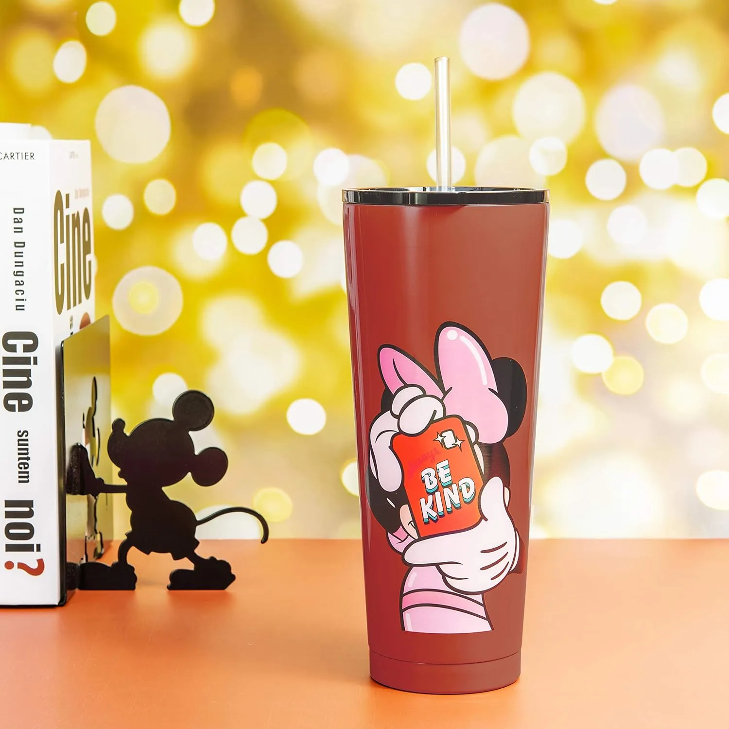 Zak Designs Disney Minnie Mouse Vacuum Insulated Stainless Steel Travel Tumbler with Splash-Proof Lid, Includes Reusable Plastic Straw and Fits in Car Cup Holders (18/8 SS, 25 oz, Sure Thing)
